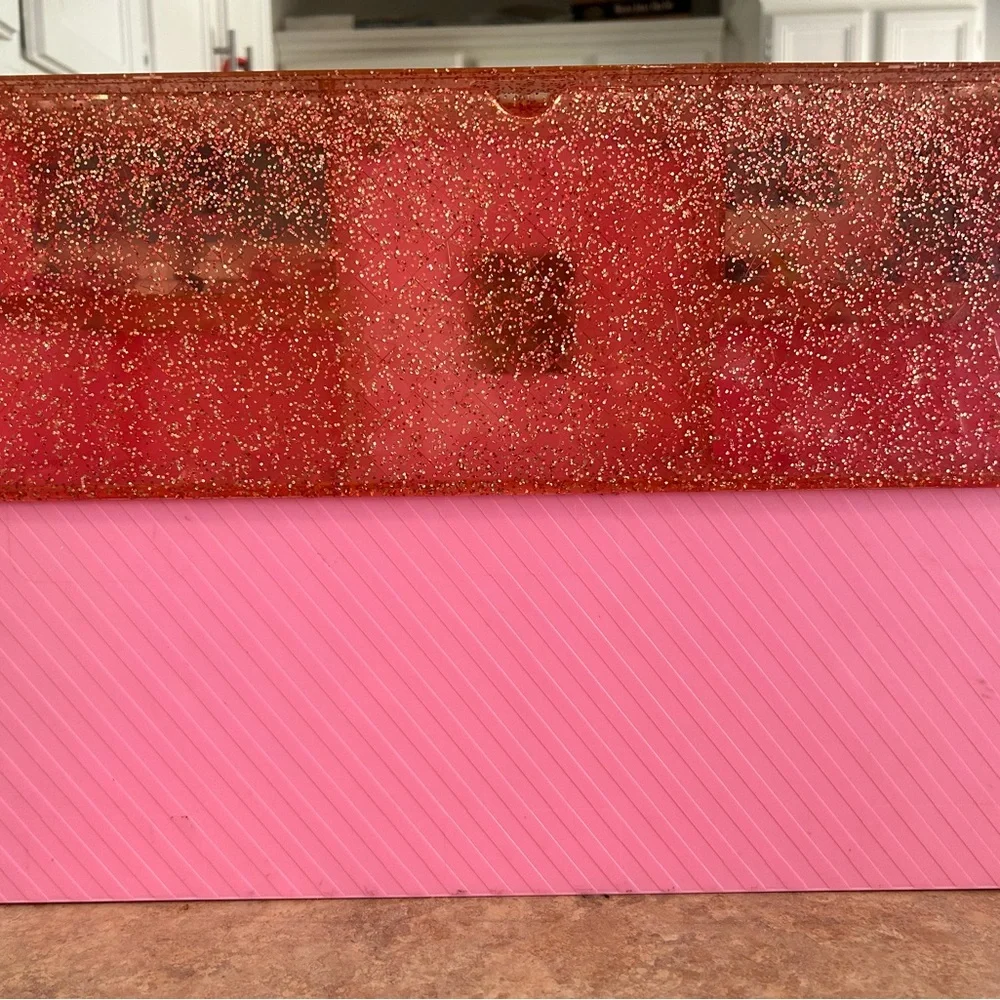 L.O.L. Surprise! Colorful Doll Collection - Pink, Blue, Orange - Picture 14 of 14